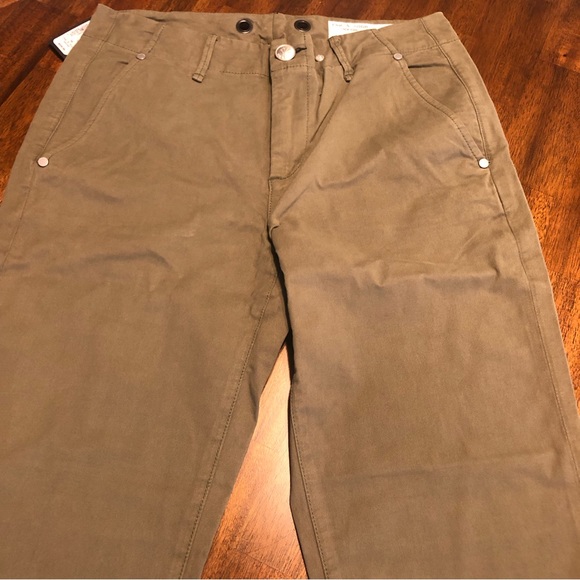 NWT $225 Rag + Bone Buckley Chino with Raw Hem in Olive - size 25! - Picture 8 of 13